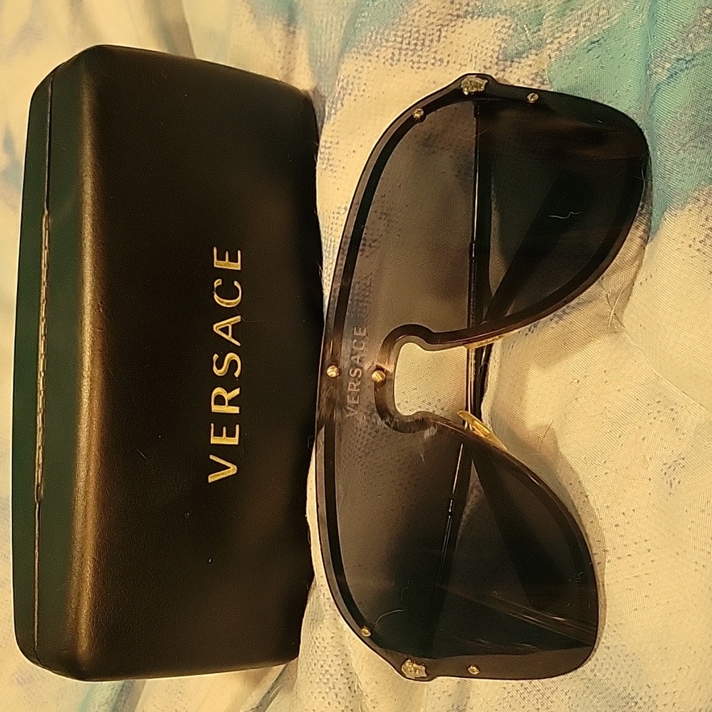 Versage sunglass